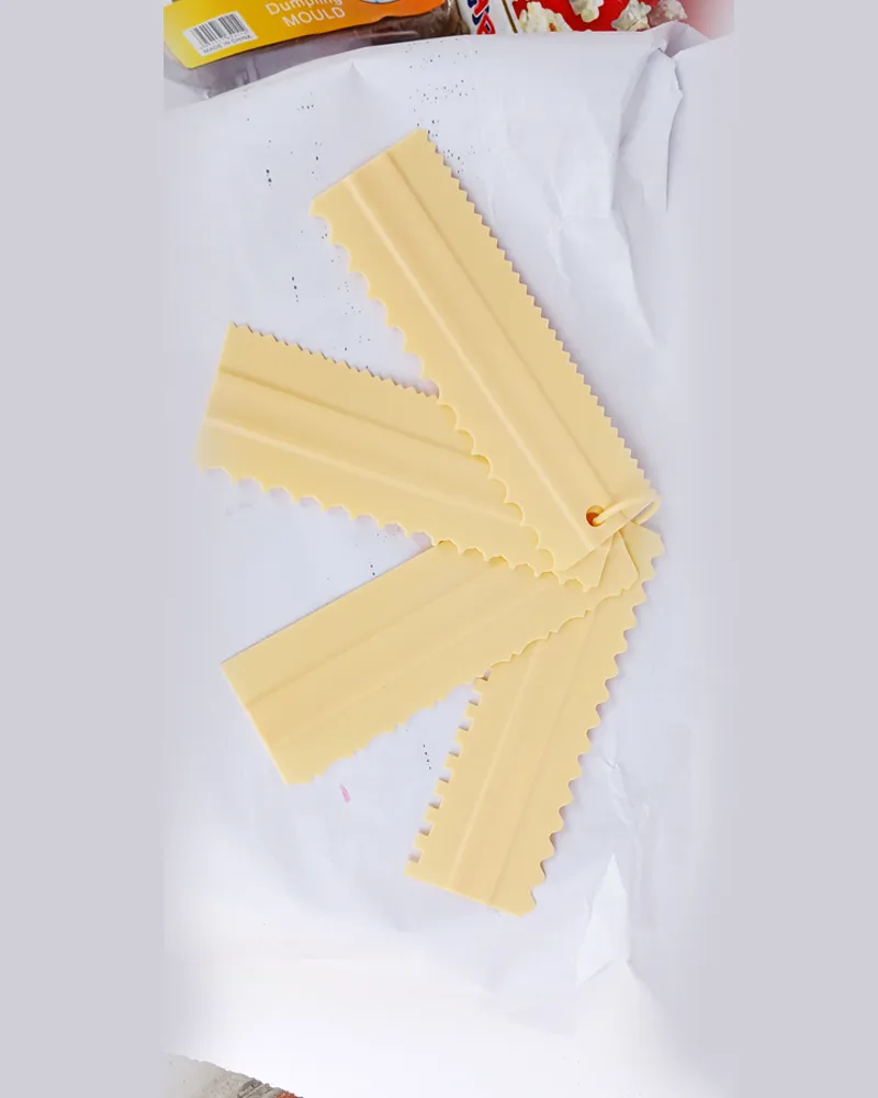 Cake Scraper Set - Icing Smoother and Cake Decorating